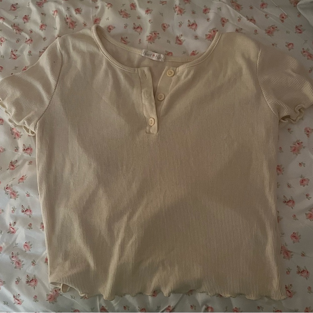 Heart Hips Yellow Button Up Cropped T-Shirt